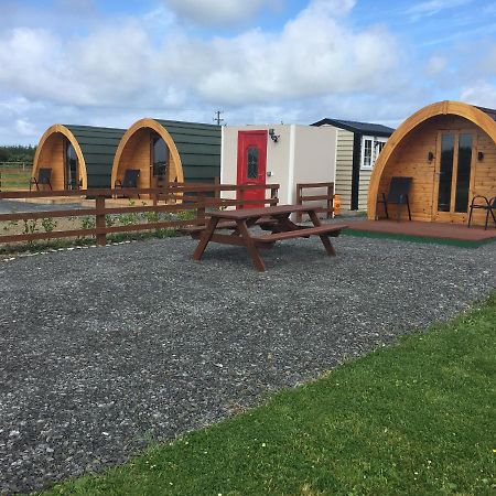 キルキー Emlagh, Self Catering Glamping Podsヴィラ エクステリア 写真