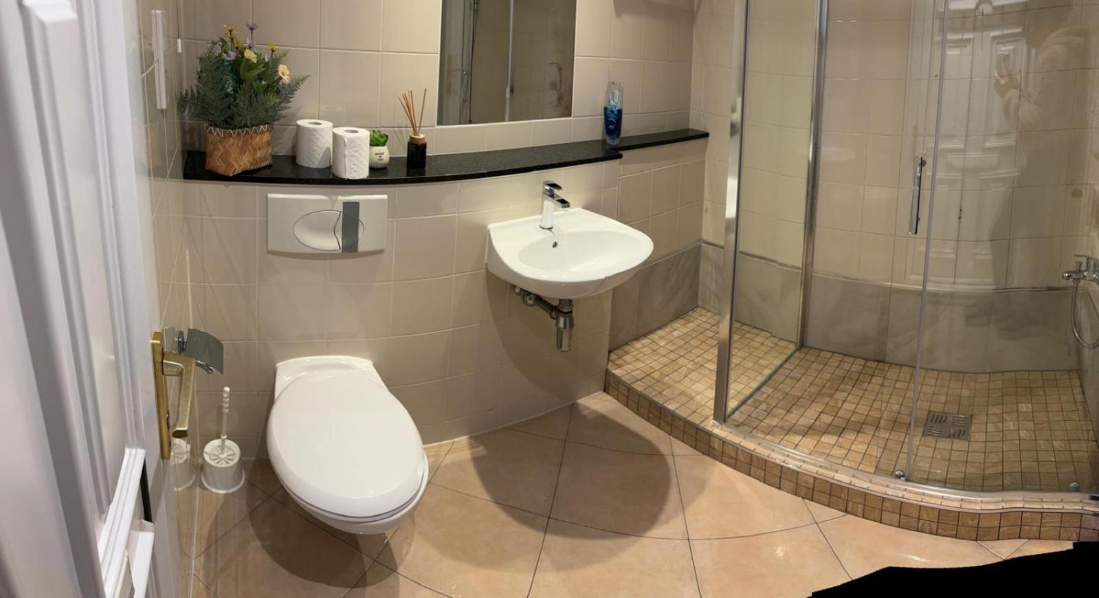 キルキー Emlagh, Self Catering Glamping Podsヴィラ エクステリア 写真